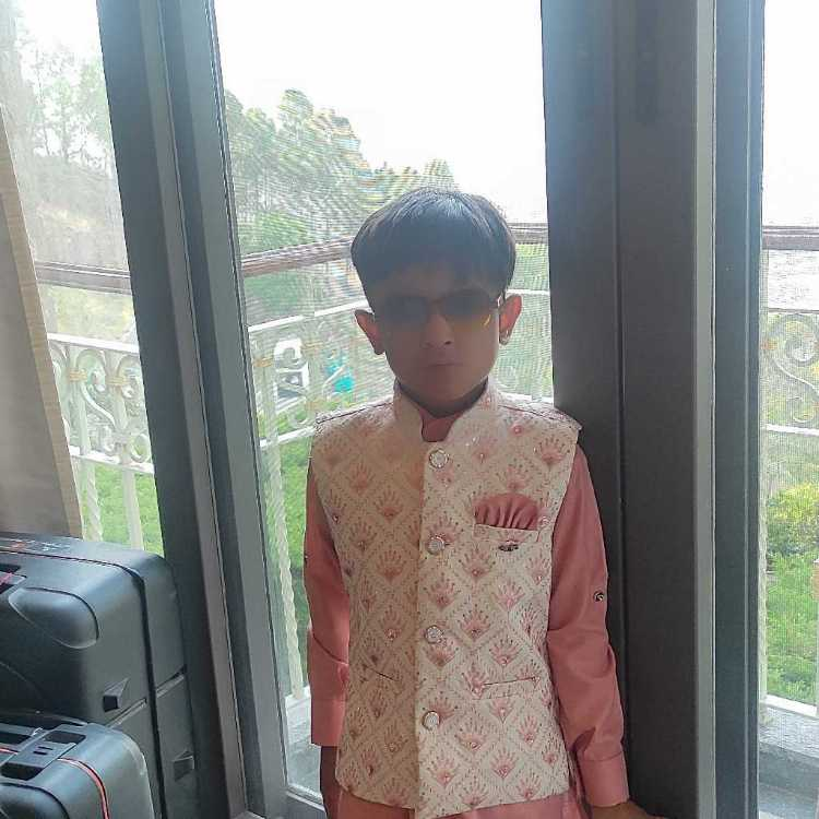 profile image of shikha
