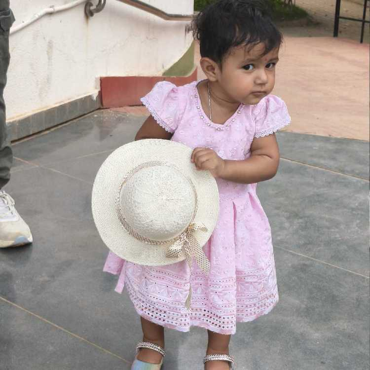 profile image of dolly maurya