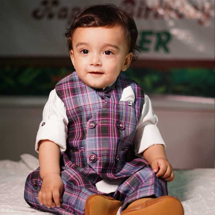 kisa zaidi profile image of kisa zaidi
