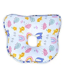 StarAndDaisy Memory Foam Baby Head Shaping Pillow for Preventing Flat Head Syndrome, 0+ Years, 26 cm X 21 cm X 4 cm (Bambi & Friends)  Multicolor (White Animal/Rain Prints)